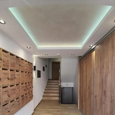 Golden Forest Apartment